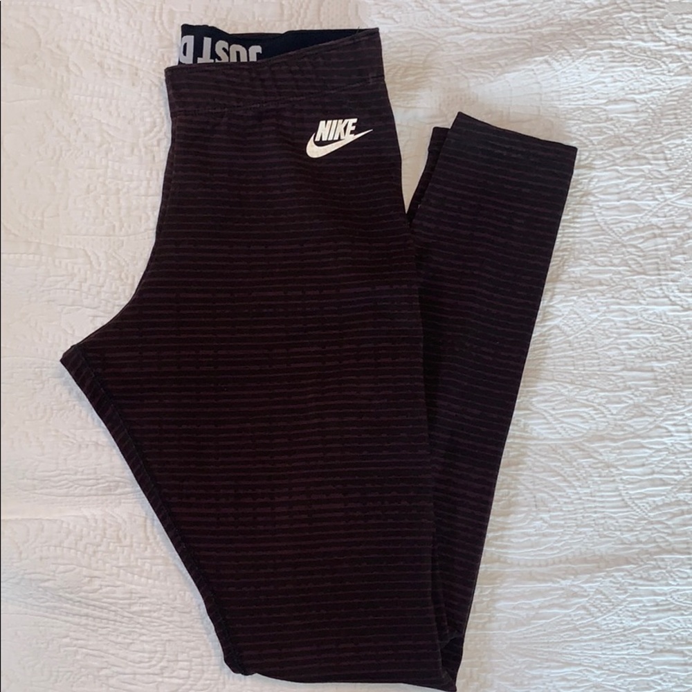 Nike leggings